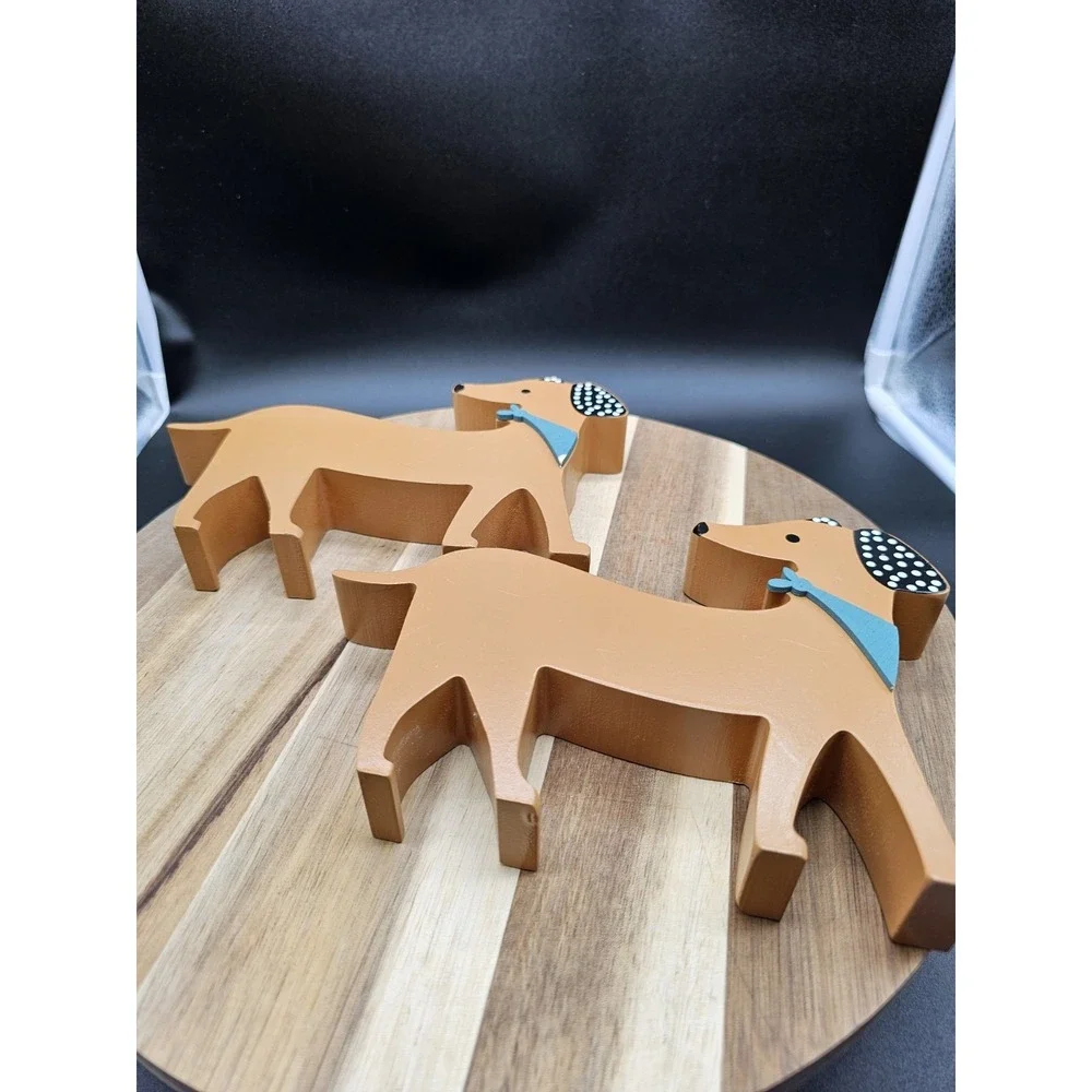 Pair Of Wood Cut Out‎ Dachshund Wearing Bandana Shelf Sitters
